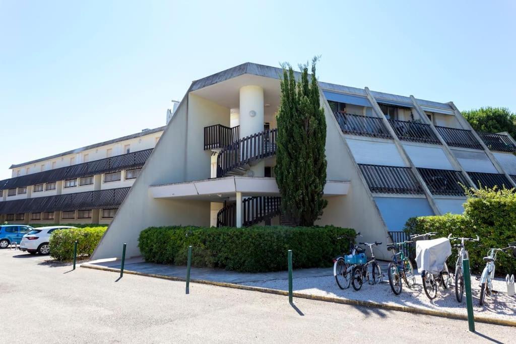 Chez Alexandra - Elegant Studio Avec Parking A Proximite Des Plages Λα Γκραντ-Μοτ Εξωτερικό φωτογραφία